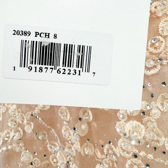 MAC DUGGAL Embellished Feathered One-shoulder Gown in Tulle Size 8 NWT - Picture 11 of 13